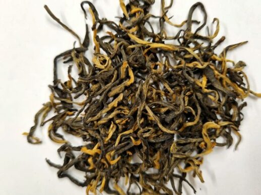 premium organic yunnan tea